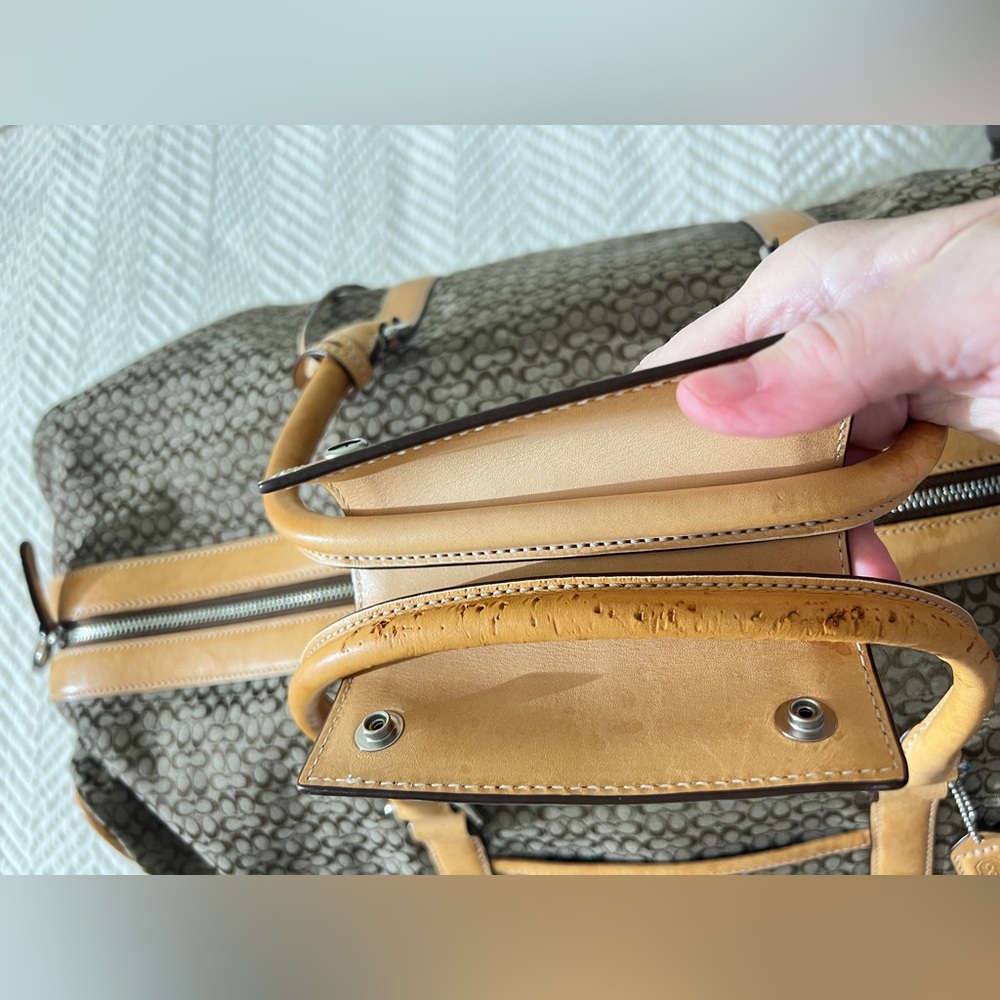 Coach Stylish Tan Leather and Brown Bag - Picture 15 of 15